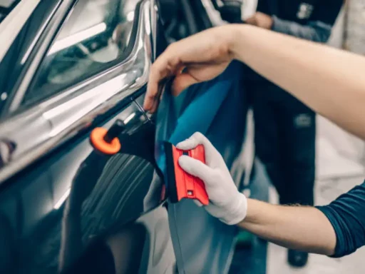 is het goedkoper om een auto te wrappen of te spuiten1 Is het goedkoper om een auto te wrappen of te verven?
